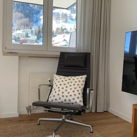 Parsennblick Mit Dachterrasse Davos